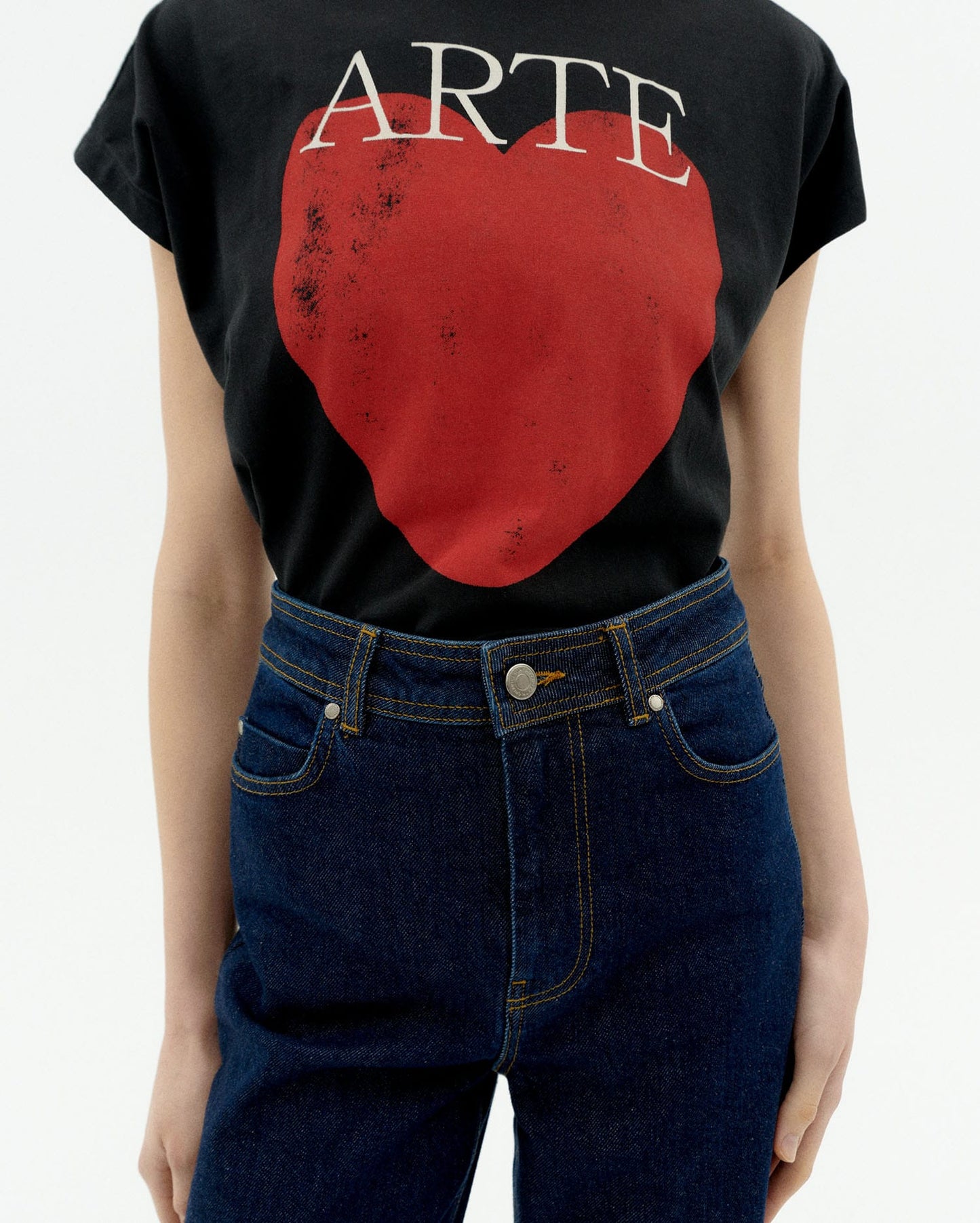 Art Love Tee